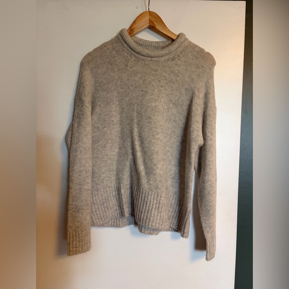 Madewell Rolled Collar Crewneck Women's Sweater in Heathered Grey